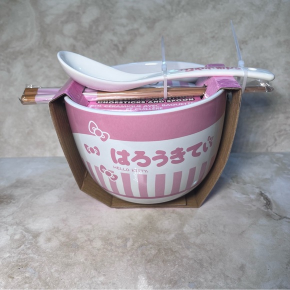 Hello Kitty Ceramic Bowl w/ Chopsticks & Spoon - Picture 3 of 6